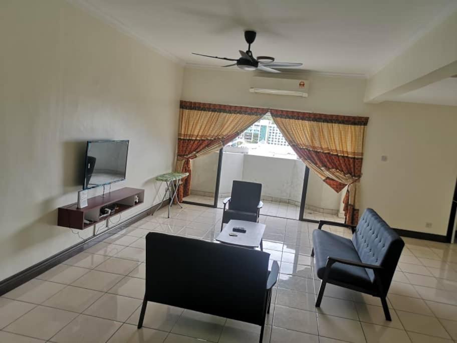 Marina Court Resort Kota Kinabalu-Stay And Get Cash Rebate Pokoj fotografie