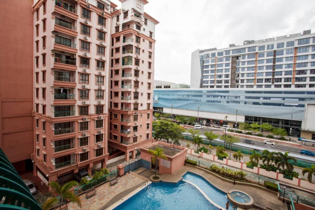 Marina Court Resort Kota Kinabalu-Stay And Get Cash Rebate Exteriér fotografie
